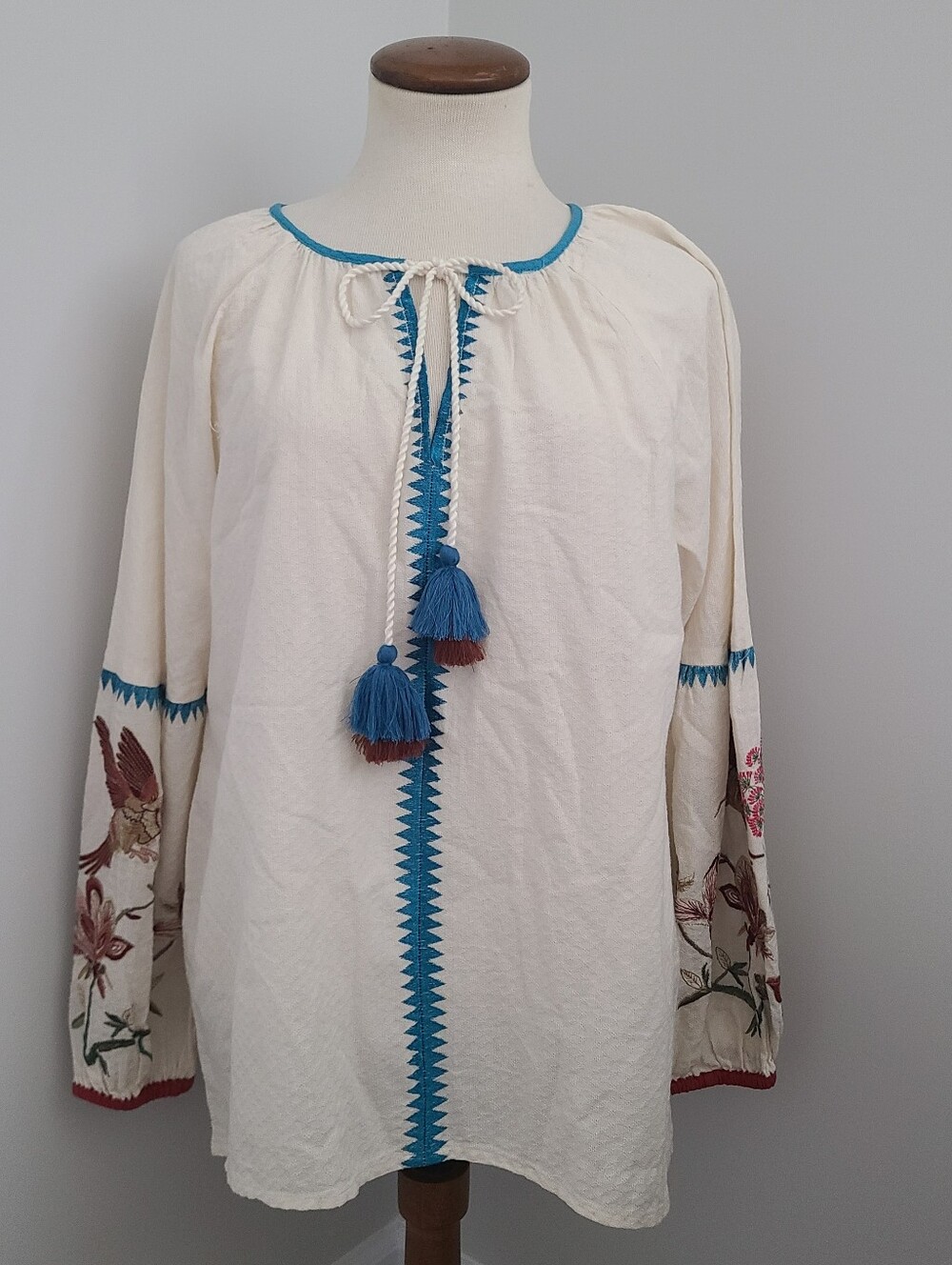 Sundance Paloma Top Size M Embroidered Boho Tassel Floral Bird Peasant Festival